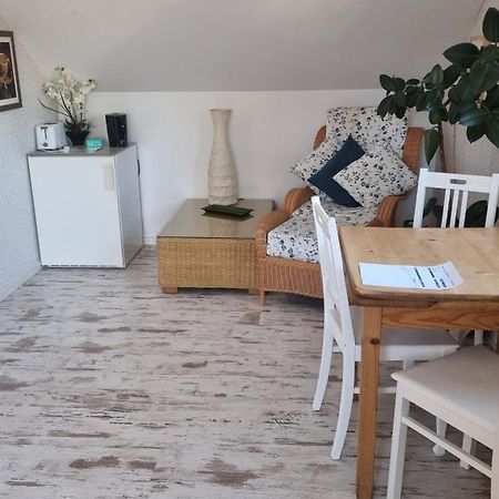 Gemuetliche Zimmer Im Einfamilienhaus Köln Dış mekan fotoğraf