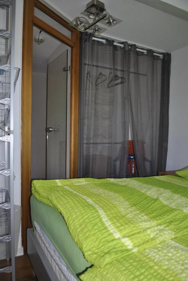 Gemuetliche Zimmer Im Einfamilienhaus Köln Dış mekan fotoğraf